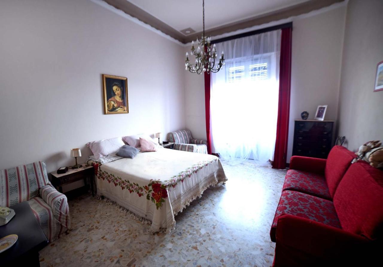 אסראלה Casa Vacanze Borgata Del Sorbo מראה חיצוני תמונה