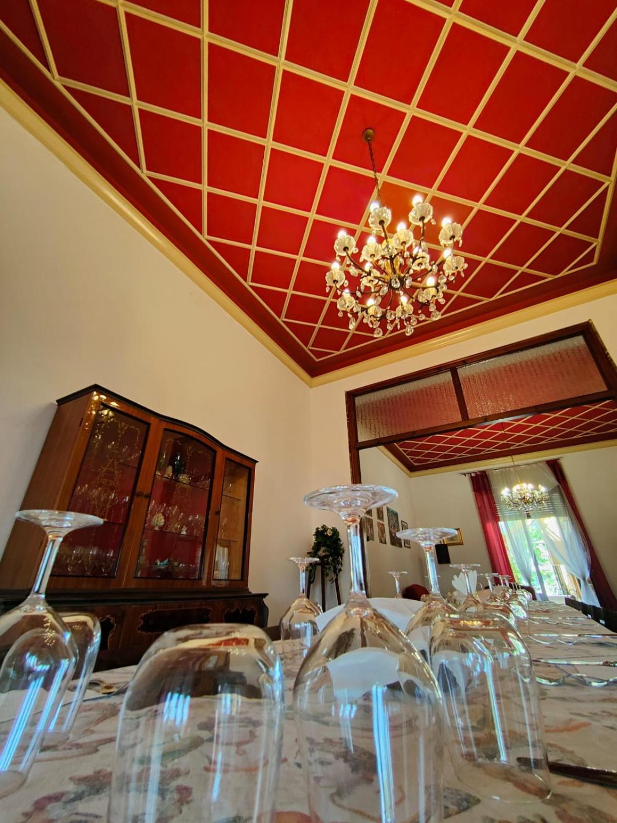 אסראלה Casa Vacanze Borgata Del Sorbo מראה חיצוני תמונה