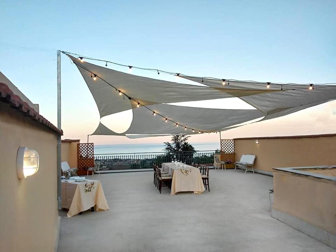 אסראלה Casa Vacanze Borgata Del Sorbo מראה חיצוני תמונה